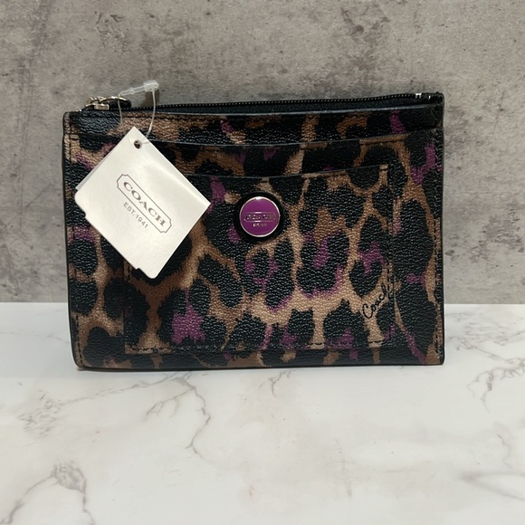 Coach wallets and wristlet set of 3 lot (2 new, 1 like new) - Picture 8 of 17